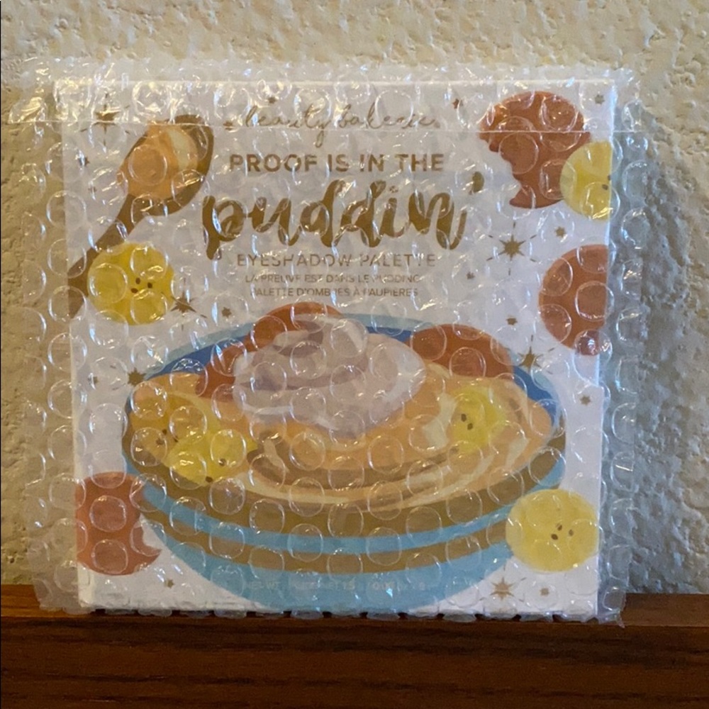 Beauty Bakerie Eyeshadow Palette